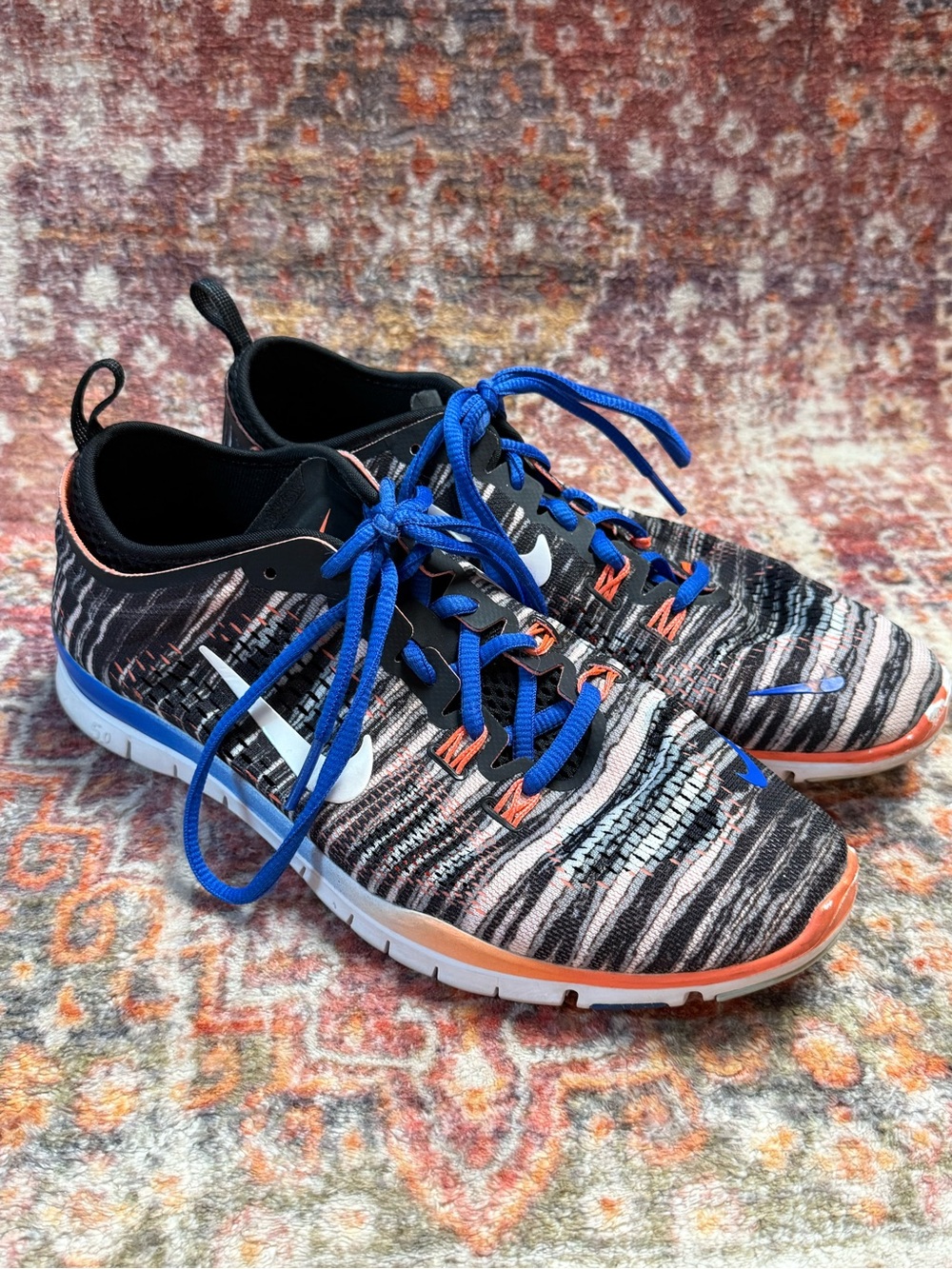 Nike Free TR Fit 4 Print Training Shoes Women’s Size 8.5 Black Blue Orange
